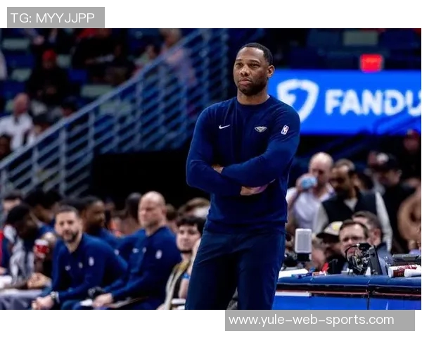 威利格林称赞新秀表现球队信任费尔斯奎因的关键时刻发挥 威利格林称赞新秀表现球队信任费尔斯奎因的关键时刻发挥