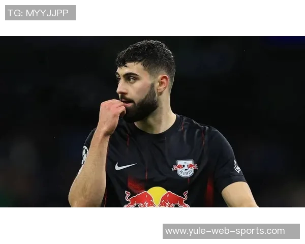 曼城欧冠客战海报发布格瓦迪奥尔独自亮相引关注