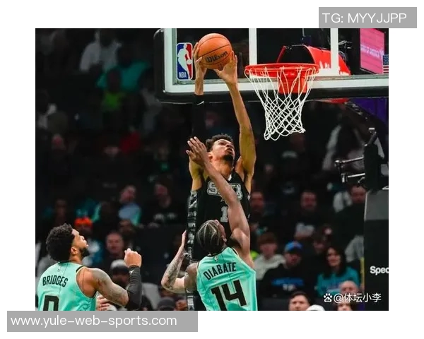 福克斯状态火热三场比赛数据亮眼场均26分8助攻命中率超高 福克斯状态火热三场比赛数据亮眼场均26分8助攻命中率超高